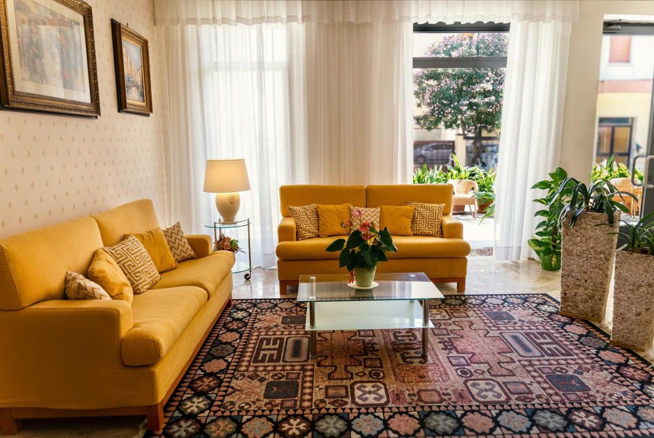 Lido Hotel