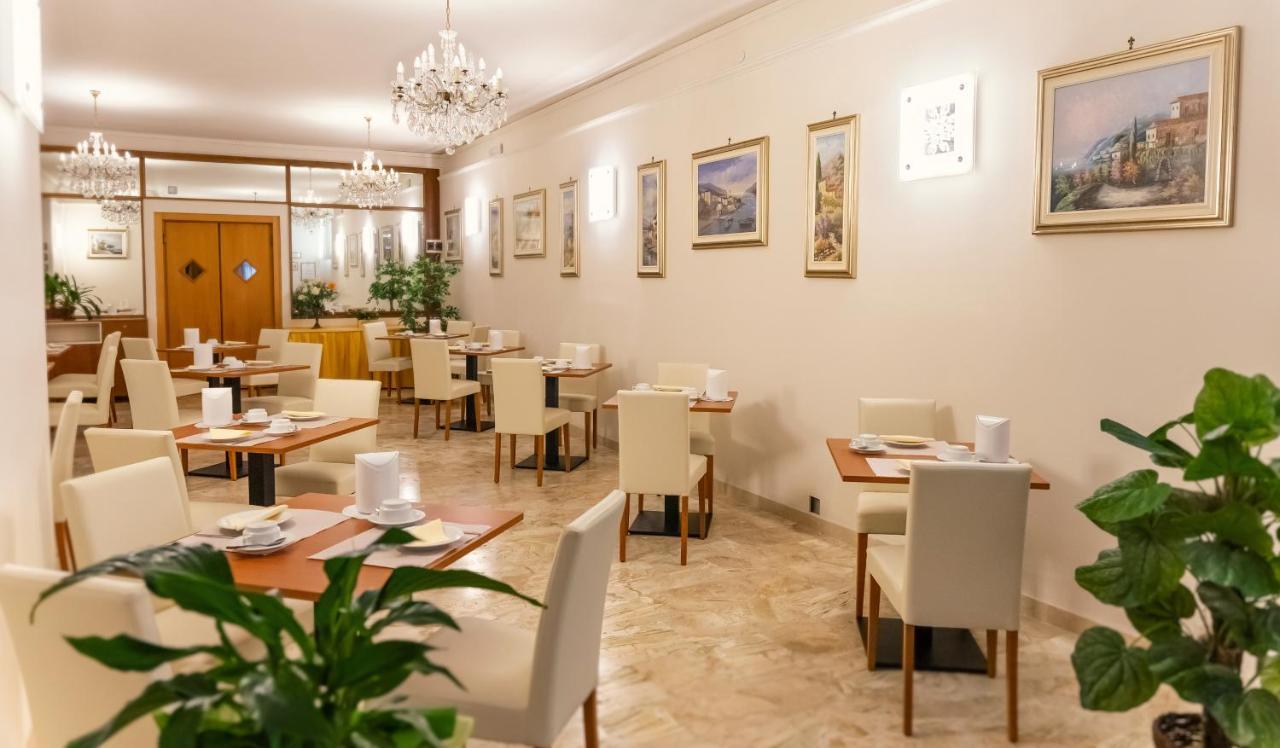 Lido Hotel